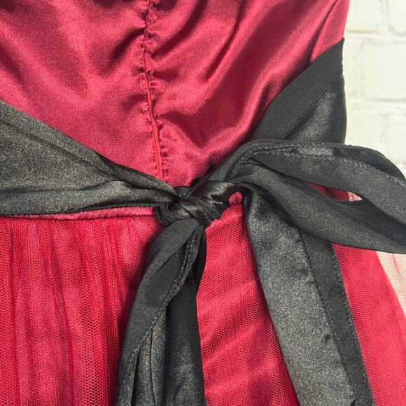 Sequin Hearts Jrs Burgundy Satin Halter Dress Sz 9 Tulle Layers Whimsigoth Fairy - Picture 6 of 12